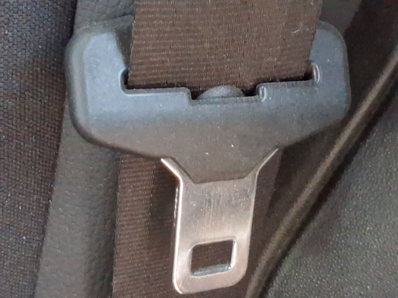 Recambio de cinturon seguridad trasero izquierdo para fiat 500 (312_) 0.9 (312axm1b) referencia OEM IAM 735492577  