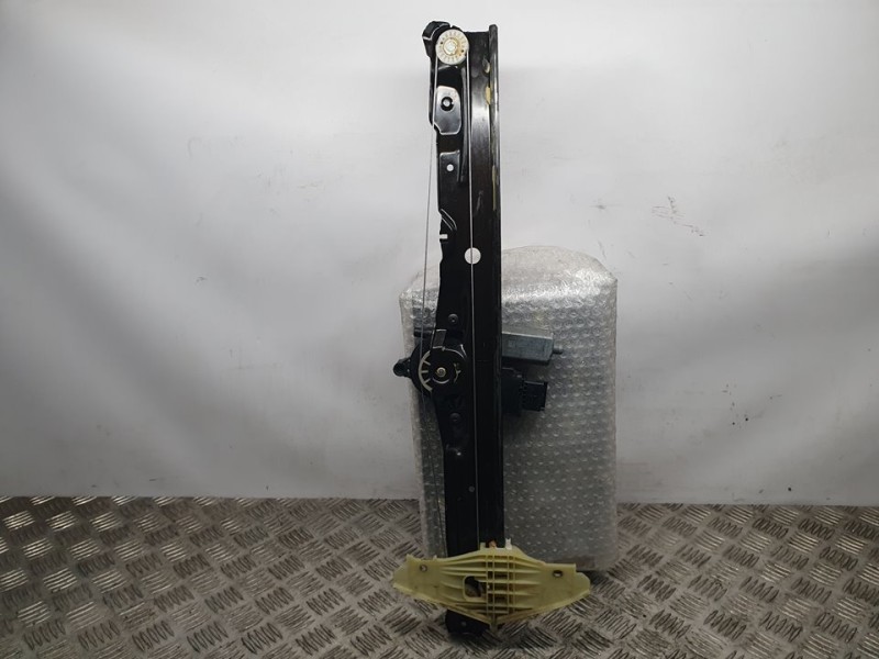 Recambio de elevalunas delantero izquierdo para peugeot traveller autobus referencia OEM IAM 9829889780  ELECTRICO