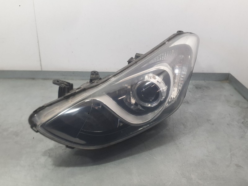 Recambio de faro izquierdo para hyundai i30 (gd) 1.6 crdi referencia OEM IAM 92101A6020  