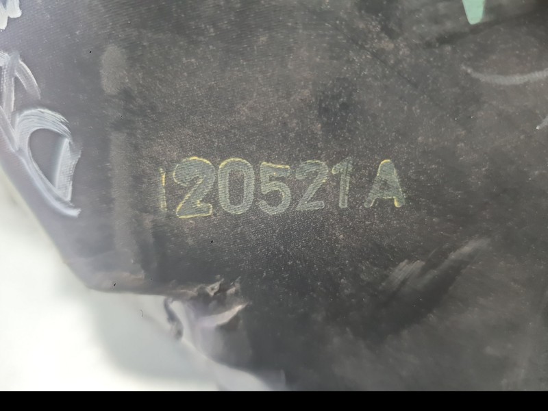 Recambio de faro antiniebla derecho para hyundai i30 (gd) 1.6 crdi referencia OEM IAM 92202A6110  