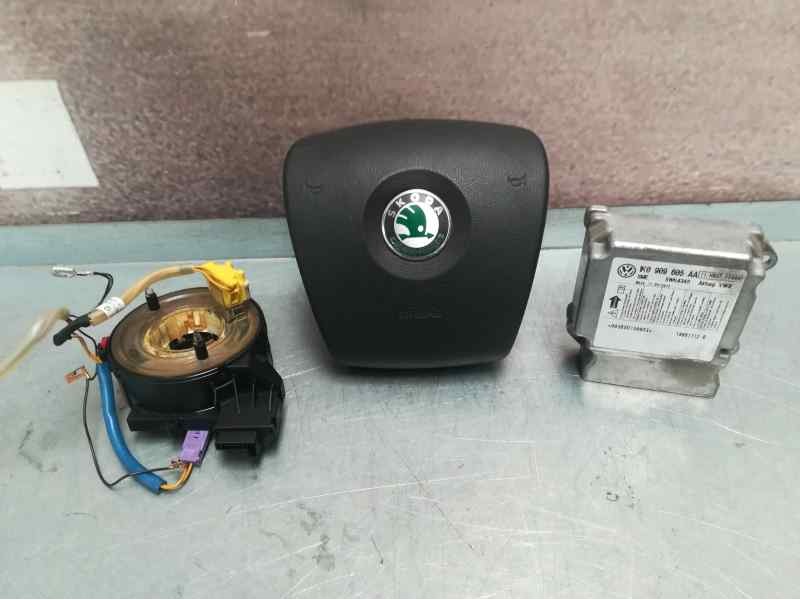 Recambio de kit airbag para skoda octavia berlina (1z3) edition 100 referencia OEM IAM 1K0959653C  