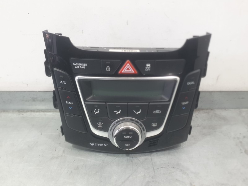 Recambio de mando climatizador para hyundai i30 (gd) 1.6 crdi referencia OEM IAM   