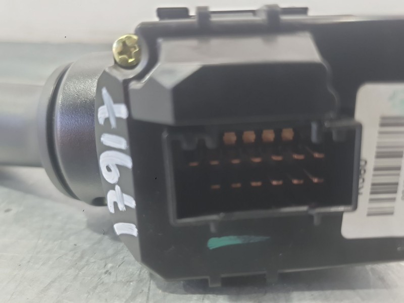 Recambio de mando limpia para hyundai i30 (gd) 1.6 crdi referencia OEM IAM   