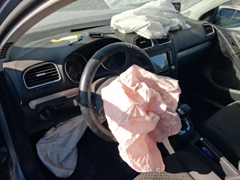 volkswagen golf plus v (5m1, 521) del año 2010