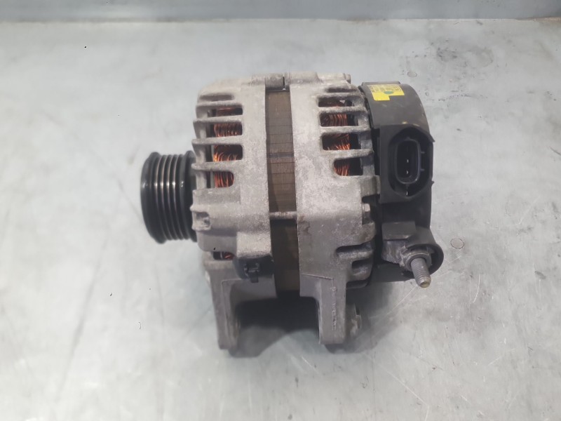 Recambio de alternador para hyundai i30 (gd) 1.6 crdi referencia OEM IAM 373002A850  