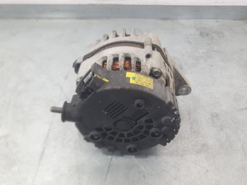 Recambio de alternador para hyundai i30 (gd) 1.6 crdi referencia OEM IAM 373002A850  