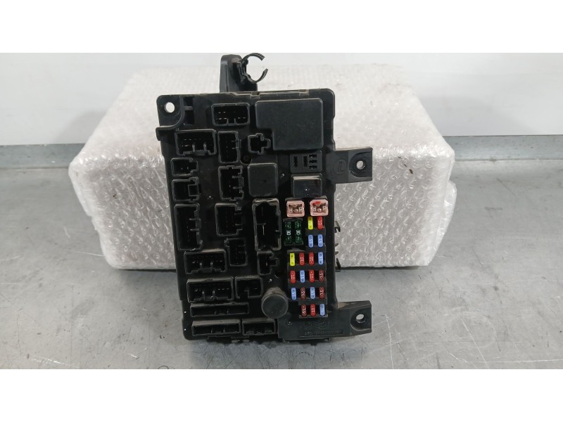 Recambio de caja reles / fusibles para mitsubishi outlander iii (gg_w, gf_w, zj, zl, zk) 2.2 di-d 4wd (gf6w) referencia OEM IAM 
