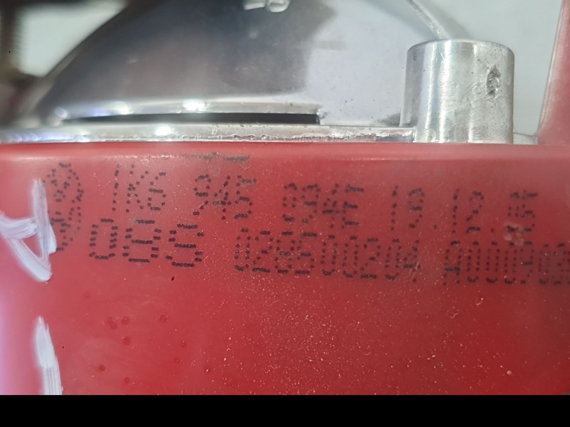 Recambio de piloto trasero derecho interior para volkswagen golf v (1k1) 1.9 tdi referencia OEM IAM 1K6945094E  