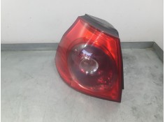PILOTO TRASERO IZQUIERDO EXTERIOR 1K6945095AA 
