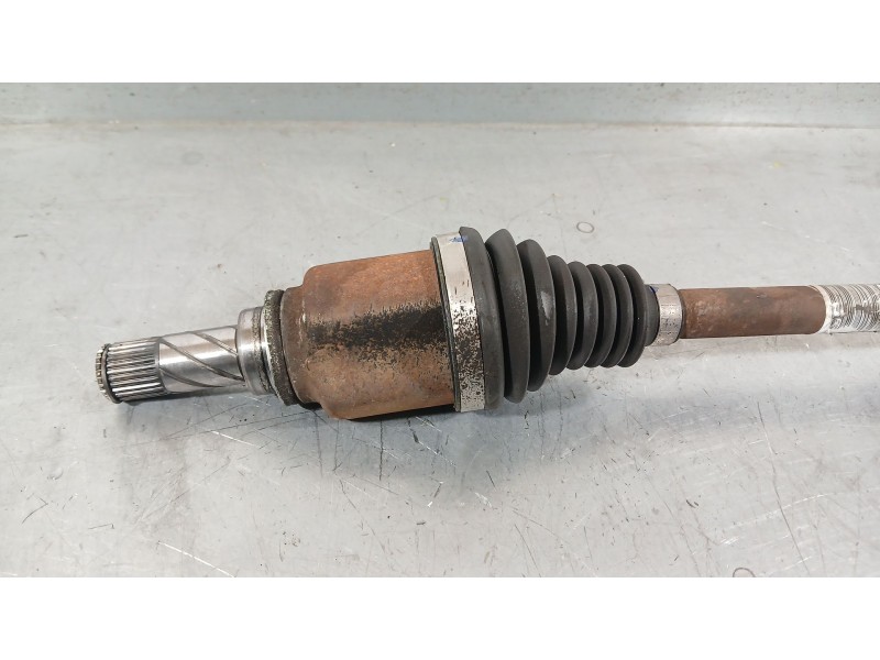 Recambio de transmision delantera derecha para dacia sandero ii (b8_) tce 90 lpg (b8m1) referencia OEM IAM 391007857R  