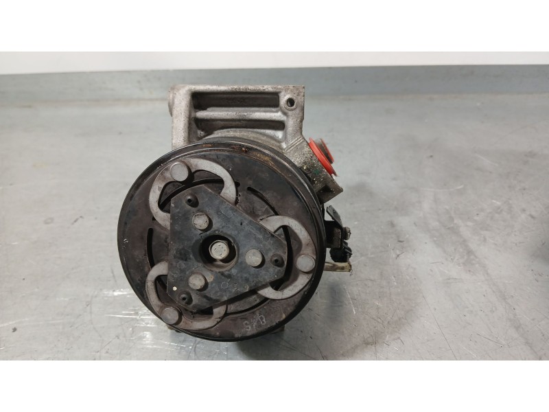 Recambio de compresor aire acondicionado para dacia sandero ii (b8_) tce 90 lpg (b8m1) referencia OEM IAM 926003541R  