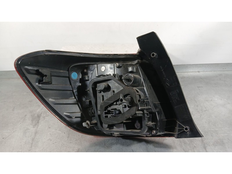 Recambio de piloto trasero derecho para dacia sandero ii (b8_) tce 90 lpg (b8m1) referencia OEM IAM 265506147R  