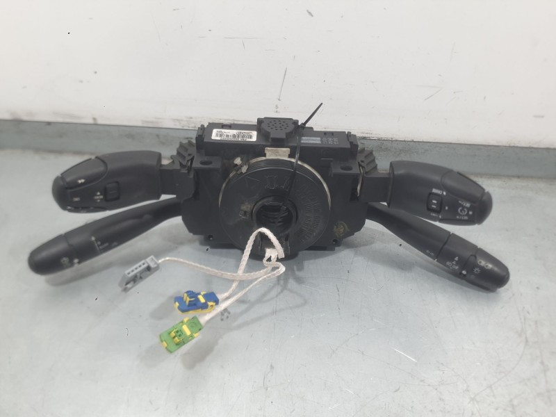 Recambio de mando luces y limpia para citroën xsara picasso (n68) 2.0 hdi referencia OEM IAM 6239CC  