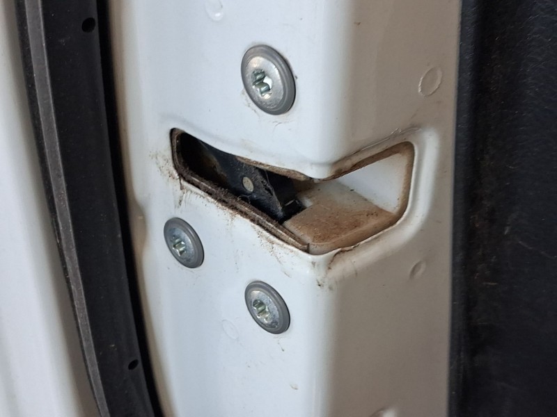 Recambio de cerradura puerta delantera izquierda para suzuki ignis iii (mf, ff) 1.2 hybrid (atk412) referencia OEM IAM 8225062R1