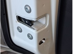 CERRADURA PUERTA TRASERA IZQUIERDA 8235062R15000 