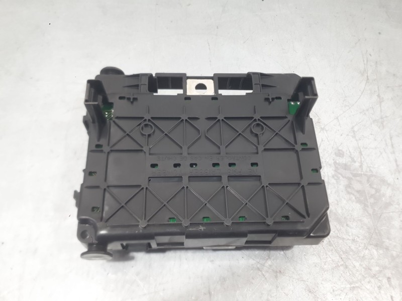 Recambio de caja reles / fusibles para citroën xsara picasso (n68) 2.0 hdi referencia OEM IAM 9643498880 T118470003 SIEMENS
