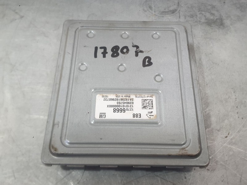 Recambio de centralita motor uce para opel astra k (b16) 1.2 turbo (68) referencia OEM IAM 12700116  