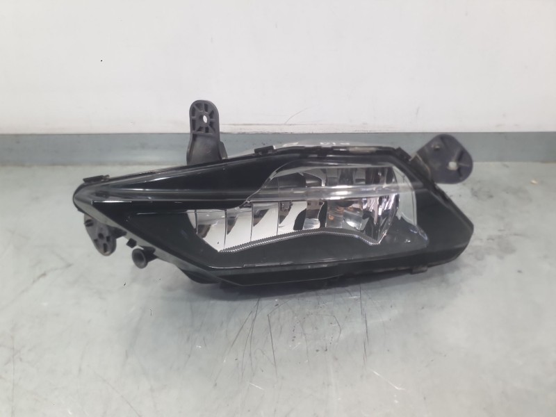 Recambio de faro antiniebla izquierdo para opel astra k (b16) 1.2 turbo (68) referencia OEM IAM 39098907  