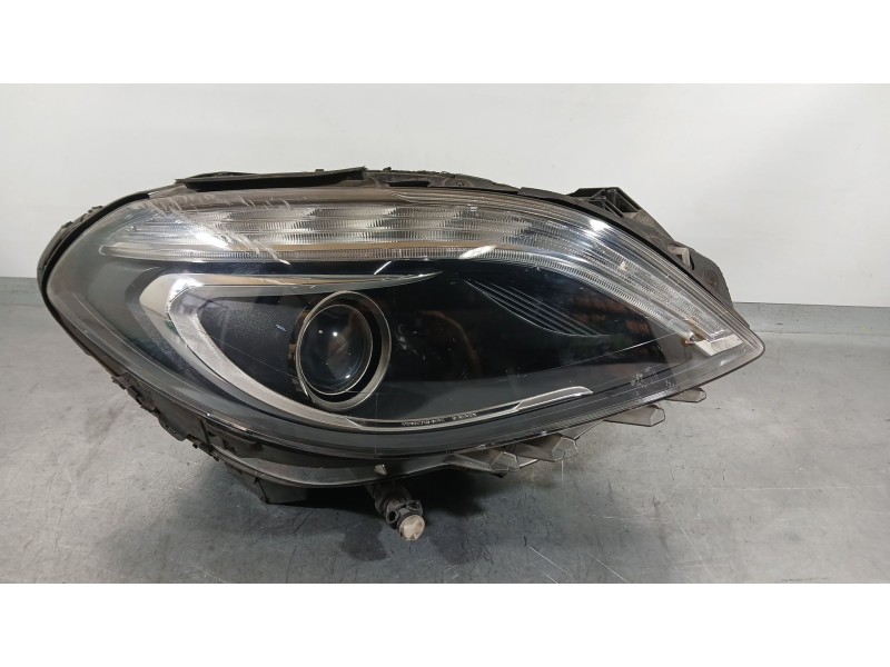 Recambio de faro derecho para mercedes-benz clase b sports tourer (w246, w242) b 180 cdi (246.200) referencia OEM IAM A246820023