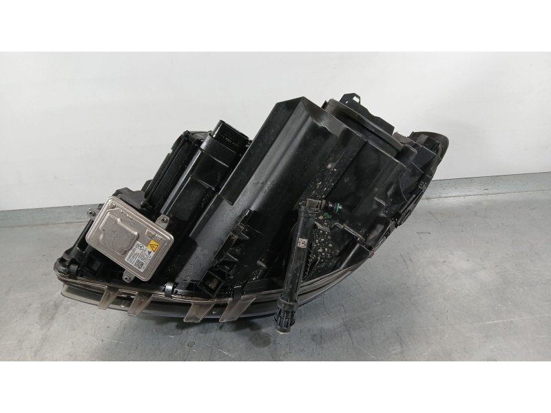 Recambio de faro derecho para mercedes-benz clase b sports tourer (w246, w242) b 180 cdi (246.200) referencia OEM IAM A246820023