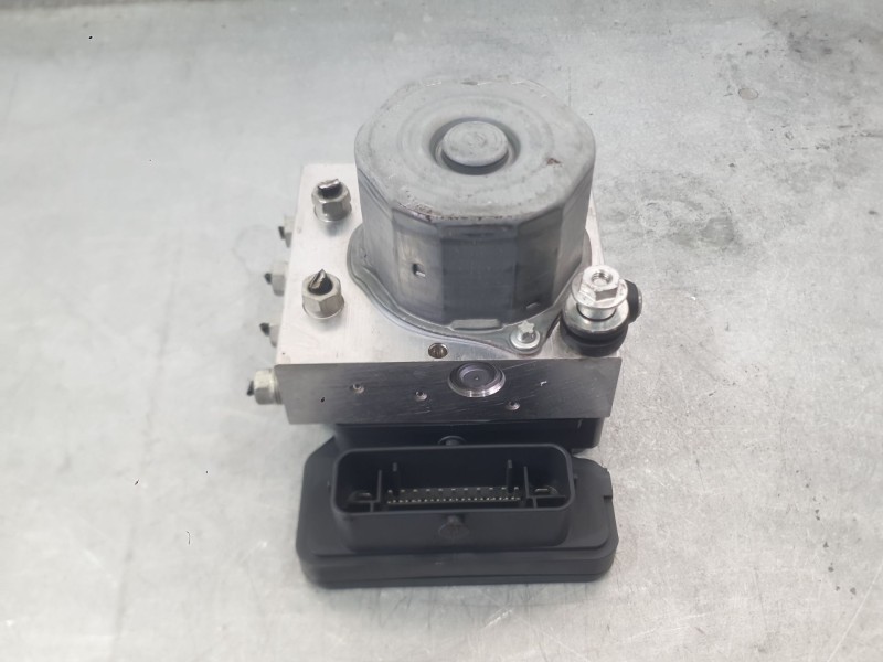 Recambio de abs para opel corsa e (x15) 1.4 (08, 68) referencia OEM IAM 95522565  
