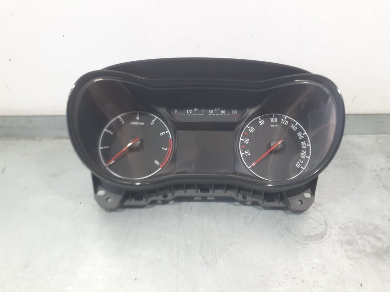 Recambio de cuadro instrumentos para opel corsa e (x15) 1.4 (08, 68) referencia OEM IAM 39204207  