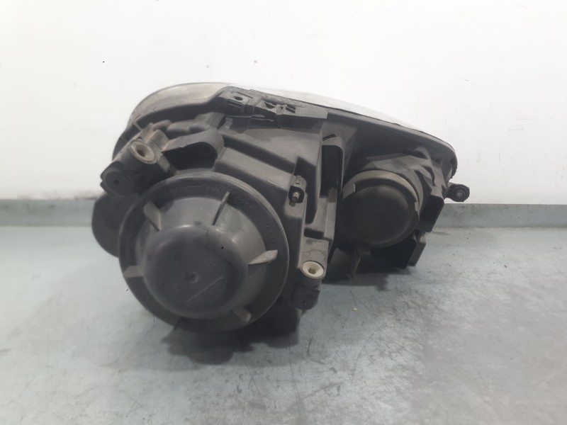 Recambio de faro izquierdo para volkswagen golf v (1k1) 1.9 tdi referencia OEM IAM 1K6941005N  