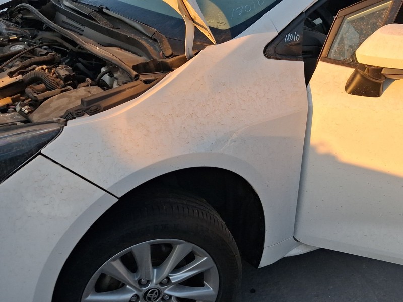 Recambio de aleta delantera izquierda para toyota corolla ranchera familiar (_e21_) 1.8 hybrid (zwe211) referencia OEM IAM 53802