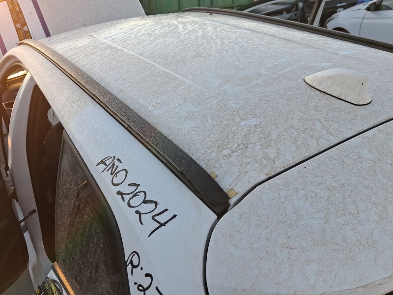 Recambio de barras techo para toyota corolla ranchera familiar (_e21_) 1.8 hybrid (zwe211) referencia OEM IAM   