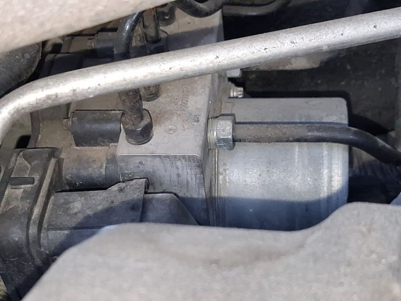 Recambio de abs para toyota corolla ranchera familiar (_e21_) 1.8 hybrid (zwe211) referencia OEM IAM 4405002N71  