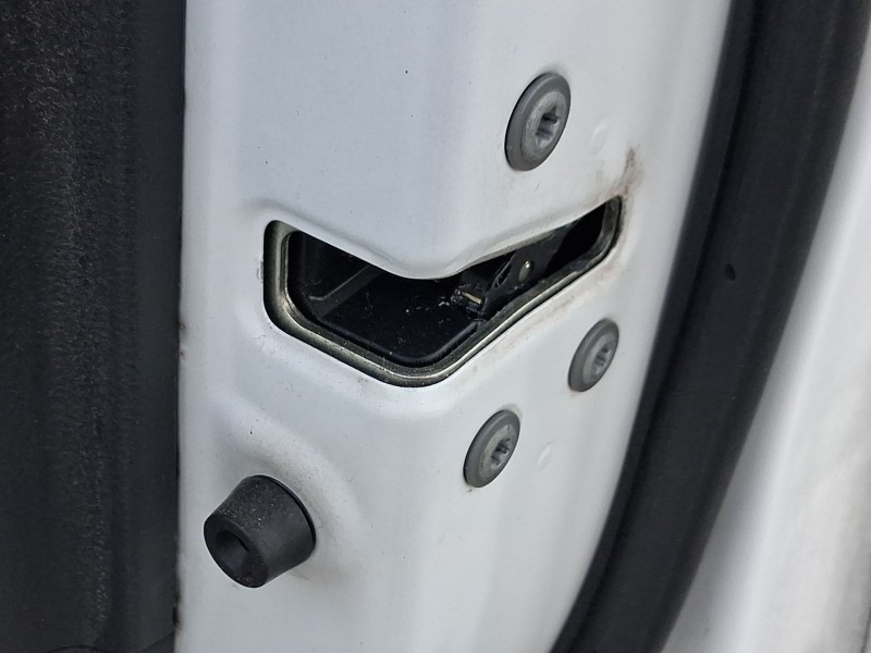 Recambio de cerradura puerta delantera derecha para toyota corolla ranchera familiar (_e21_) 1.8 hybrid (zwe211) referencia OEM 