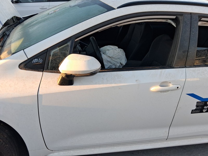 Recambio de puerta delantera izquierda para toyota corolla ranchera familiar (_e21_) 1.8 hybrid (zwe211) referencia OEM IAM 6700