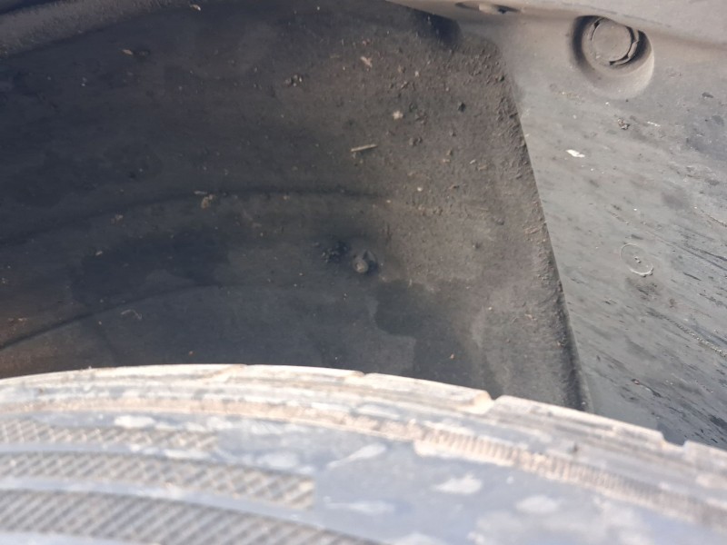 Recambio de plastico pase rueda tras. izq. para toyota corolla ranchera familiar (_e21_) 1.8 hybrid (zwe211) referencia OEM IAM 