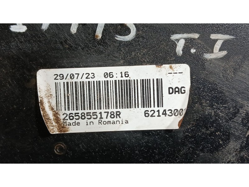 Recambio de piloto trasero izquierdo paragolpes para dacia duster (hm_) 1.0 tce 90 referencia OEM IAM 265855178R  