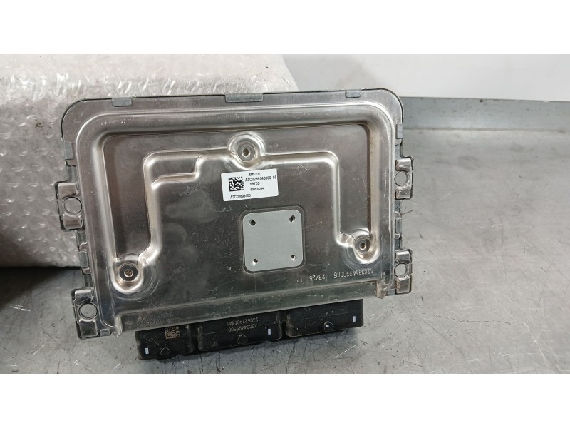 Recambio de centralita motor uce para dacia duster (hm_) 1.0 tce 90 referencia OEM IAM   
