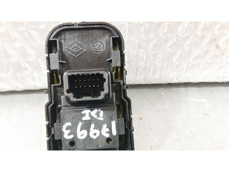 Recambio de mando retrovisor para dacia duster (hm_) 1.0 tce 90 referencia OEM IAM 255704649R  