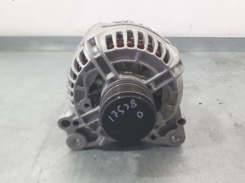 Recambio de alternador para volkswagen polo v (6r1, 6c1) 1.6 tdi referencia OEM IAM 06F903023F 06F903023FX 