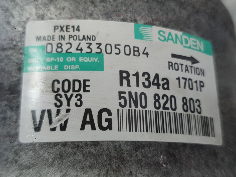 Recambio de compresor aire acondicionado para volkswagen polo v (6r1, 6c1) 1.6 tdi referencia OEM IAM 1K0820808F  