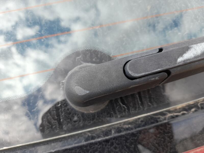 Recambio de motor limpia trasero para hyundai i20 iii (bc3, bi3) 1.0 t-gdi referencia OEM IAM 98700Q0000  