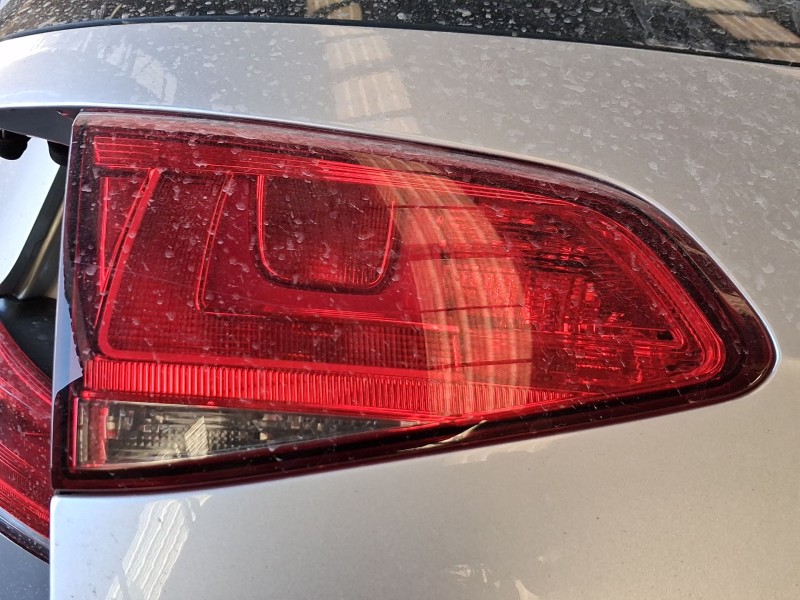 Recambio de piloto trasero izquierdo interior para volkswagen golf vii (5g1, bq1, be1, be2) 1.4 tsi referencia OEM IAM 5G0945093