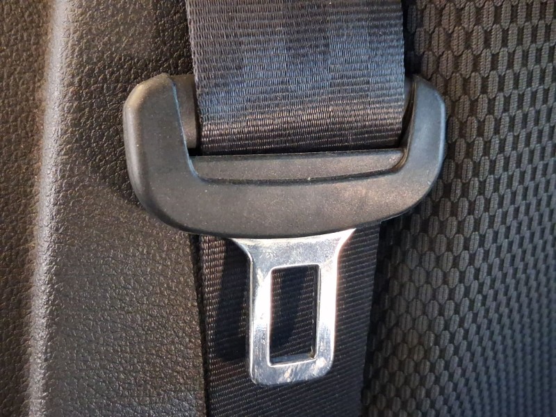 Recambio de cinturon seguridad trasero derecho para volkswagen golf vii (5g1, bq1, be1, be2) 1.4 tsi referencia OEM IAM 5G085780