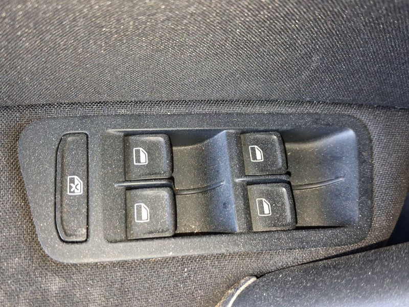 Recambio de mando elevalunas delantero izquierdo para volkswagen golf vii (5g1, bq1, be1, be2) 1.4 tsi referencia OEM IAM 5G0959