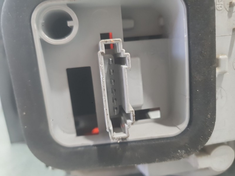 Recambio de piloto trasero izquierdo para volkswagen polo v (6r1, 6c1) 1.6 tdi referencia OEM IAM 6R0945095AH  