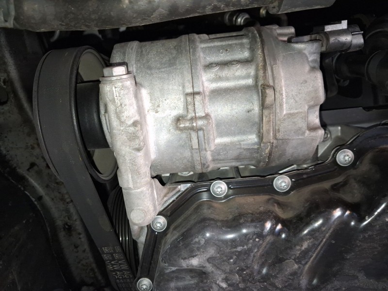 Recambio de compresor aire acondicionado para volkswagen golf vii (5g1, bq1, be1, be2) 1.4 tsi referencia OEM IAM 5Q0816803D  