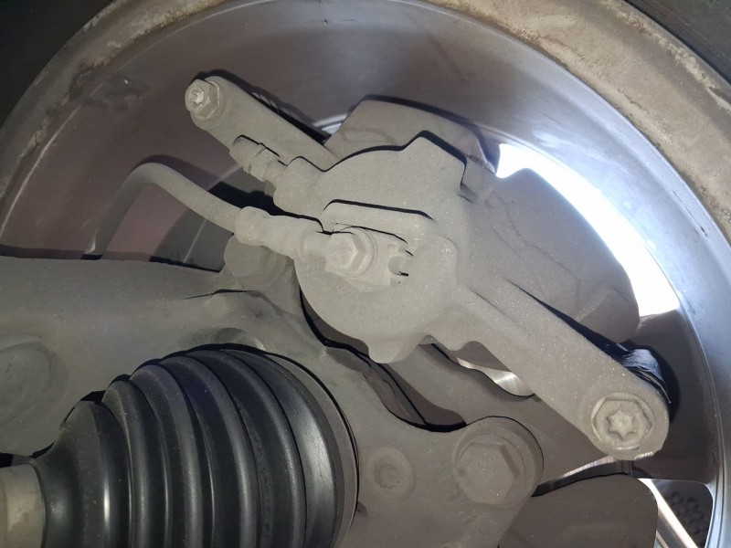 Recambio de pinza freno delantera izquierda para volkswagen golf vii (5g1, bq1, be1, be2) 1.4 tsi referencia OEM IAM   