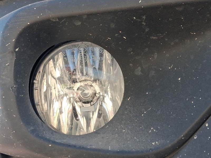 Recambio de faro antiniebla derecho para renault express furgoneta/monovolumen 1.5 blue dci 75 (f6aa) referencia OEM IAM 2615078