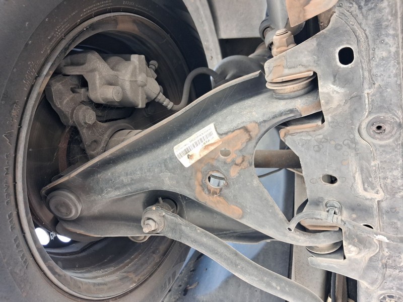 Recambio de brazo suspension inferior delantero derecho para renault express furgoneta/monovolumen 1.5 blue dci 75 (f6aa) refere