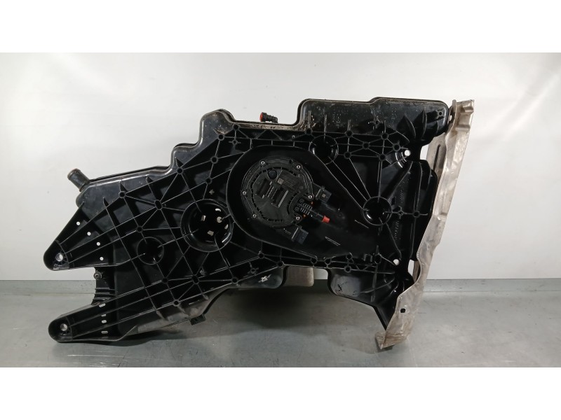 Recambio de deposito adblue para mercedes-benz vito tourer (w447) 114 cdi 4-matic (447.701, 447.703, 447.705) referencia OEM IAM