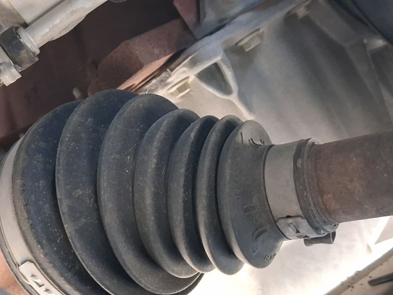 Recambio de transmision delantera derecha para renault express furgoneta/monovolumen 1.5 blue dci 75 (f6aa) referencia OEM IAM 3
