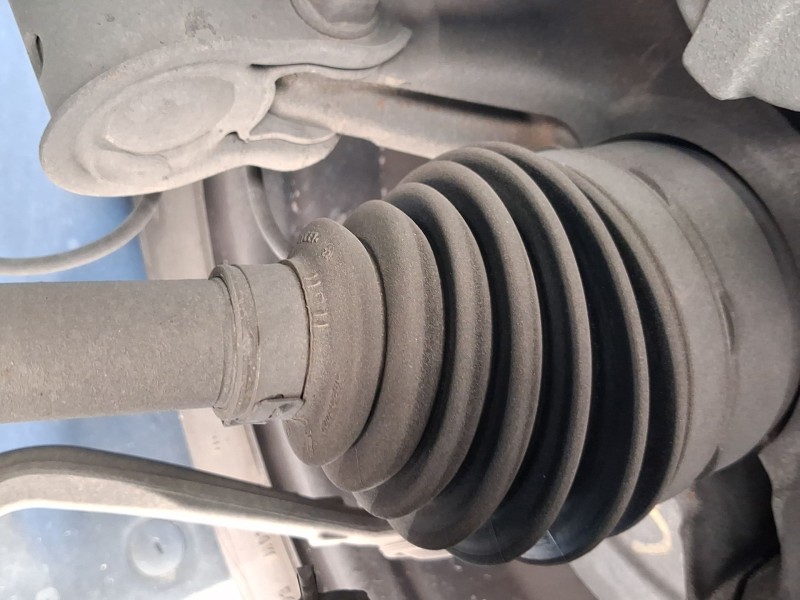 Recambio de transmision delantera izquierda para renault express furgoneta/monovolumen 1.5 blue dci 75 (f6aa) referencia OEM IAM